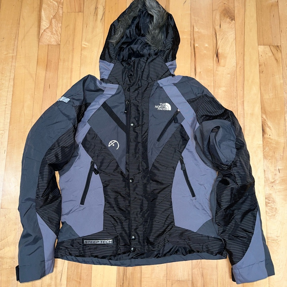 The North Face Women's Steep Tech Black and Gray Ski Jacket